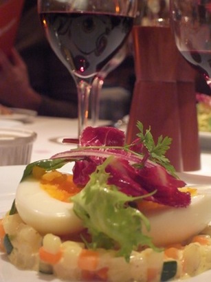 BENOIT egg